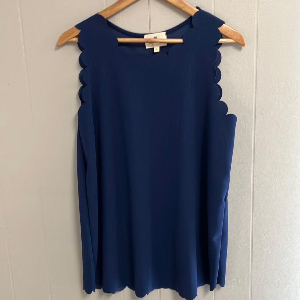 NWOT Betsey’s Boutique Shop Elegant Blue Sleeveless Top Tank XL New Without Tags